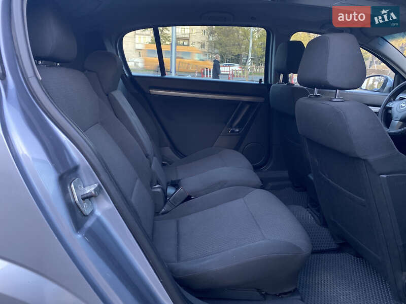 Хетчбек Opel Signum 2007 в Миколаєві