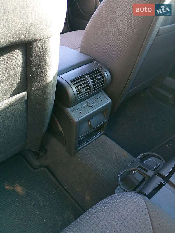 Хэтчбек Opel Signum 2008 в Кропивницком фото 16 Хэтчбек Opel Signum 2008 в Кропивницком