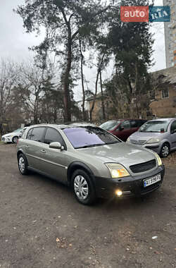 Хетчбек Opel Signum 2003 в Києві