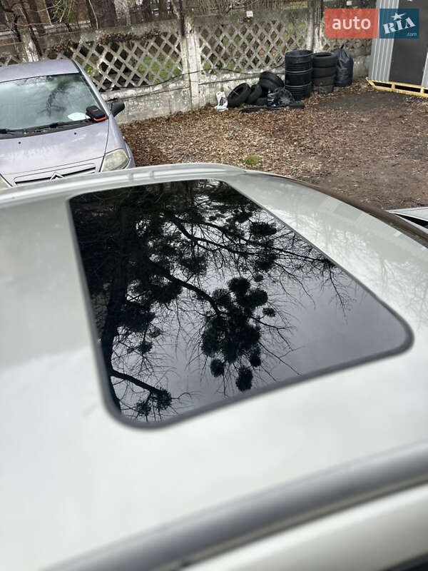 Хетчбек Opel Signum 2003 в Києві