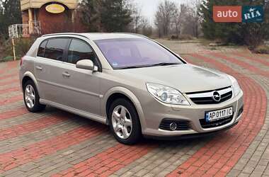 Хэтчбек Opel Signum 2006 в Запорожье
