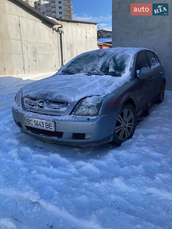 Opel Signum 2003