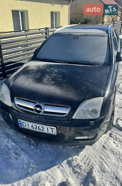 Хэтчбек Opel Signum 2003 в Яворове