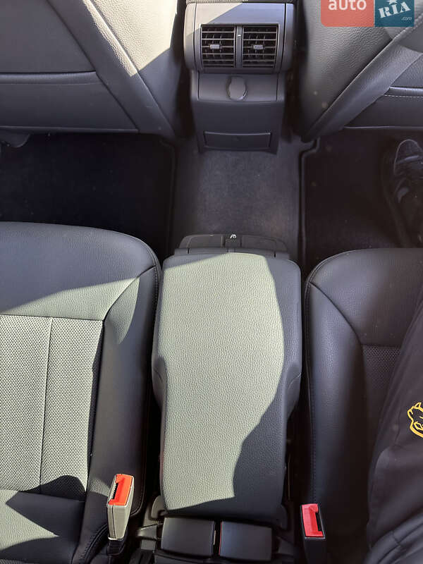 Хэтчбек Opel Signum 2008 в Святопетровское фото 29 Хэтчбек Opel Signum 2008 в Святопетровское