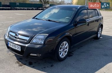 Хэтчбек Opel Signum 2005 в Киеве