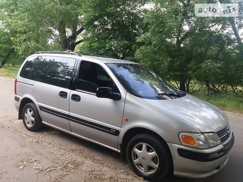 Opel Sintra 1997 року