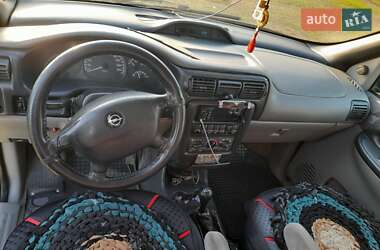 Минивэн Opel Sintra 1998 в 