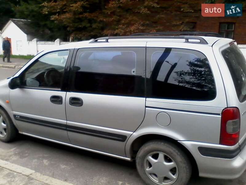 Opel Sintra 1997