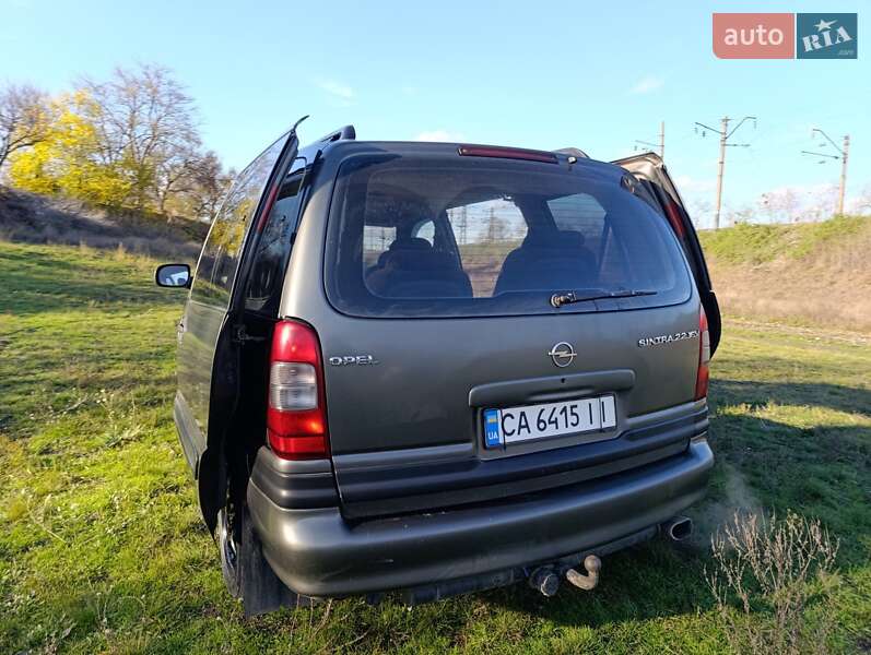 Мінівен Opel Sintra 1997 в Смілі