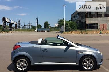 Кабриолет Opel Tigra 2005 в Бердянске