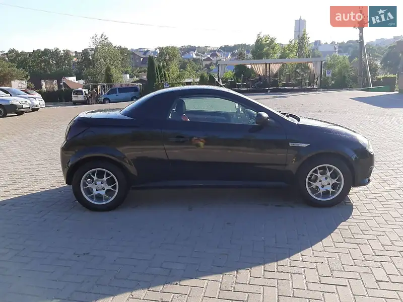 Opel Tigra 2005