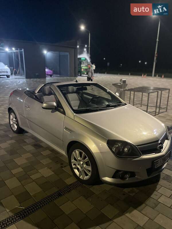 Кабріолет Opel Tigra 2005 в Полтаві