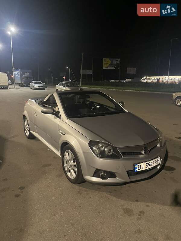 Кабріолет Opel Tigra 2005 в Полтаві