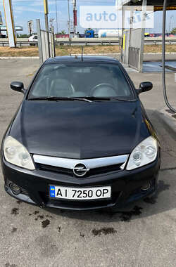 Кабриолет Opel Tigra 2005 в Киеве