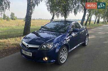 Кабриолет Opel Tigra 2005 в Переяславе