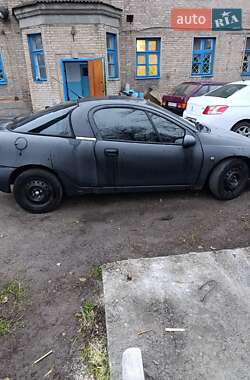 Купе Opel Tigra 1996 в Запоріжжі