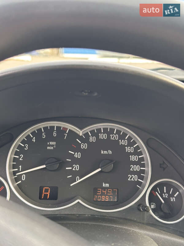 Кабріолет Opel Tigra 2005 в Києві фото 10 Кабріолет Opel Tigra 2005 в Києві