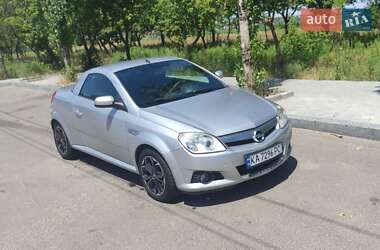 Кабриолет Opel Tigra 2004 в Николаеве