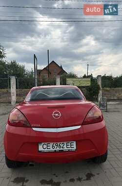 Кабриолет Opel Tigra 2005 в 