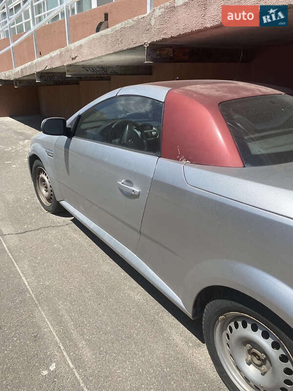 Кабріолет Opel Tigra 2007 в 