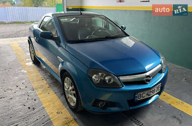 Кабриолет Opel Tigra 2005 в 