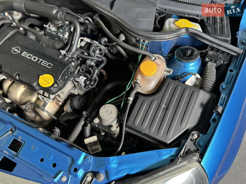 Кабріолет Opel Tigra 2005 в Камені-Каширському