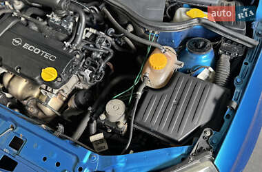 Кабриолет Opel Tigra 2005 в 