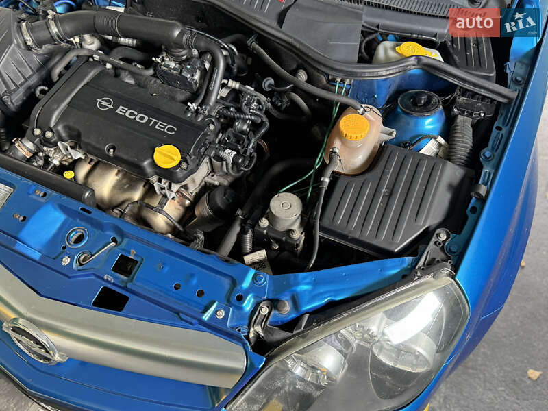 Кабріолет Opel Tigra 2005 в Камені-Каширському