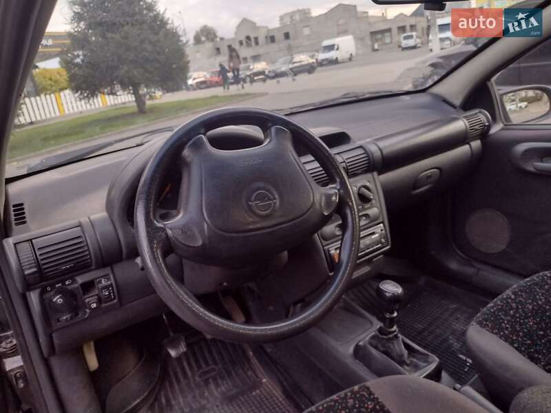 Купе Opel Tigra 1994 в Днепре