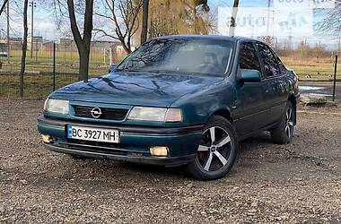 Седан Opel Vectra A 1995 в Стрию
