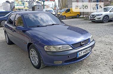 Седан Opel Vectra B 1997 в Ивано-Франковске