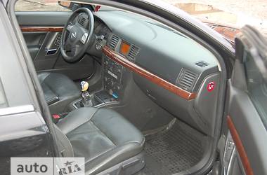 Седан Opel Vectra 2004 в Самборі