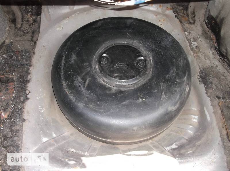 Седан Opel Vectra 1989 в Киеве