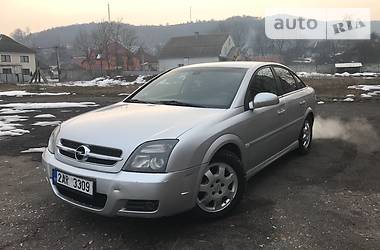 Хэтчбек Opel Vectra 2003 в Иршаве