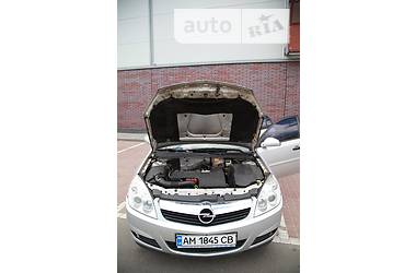 Седан Opel Vectra 2006 в Киеве