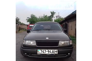 Хэтчбек Opel Vectra 1991 в Кривом Роге