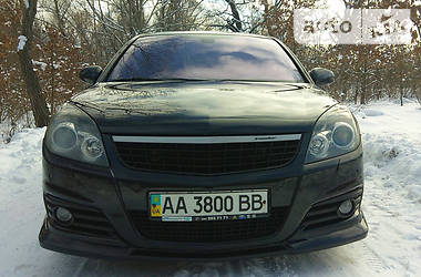 Хэтчбек Opel Vectra 2006 в Киеве