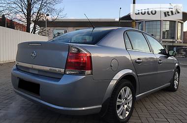 Седан Opel Vectra 2007 в Днепре