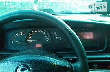 Седан Opel Vectra 1998 в Тульчине