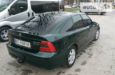 Хэтчбек Opel Vectra 2000 в Львове