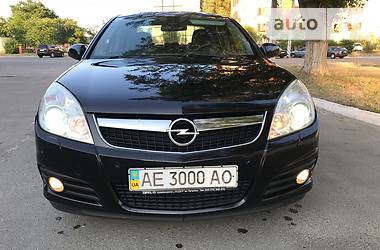 Седан Opel Vectra 2006 в Днепре