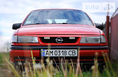 Хэтчбек Opel Vectra 1994 в Житомире