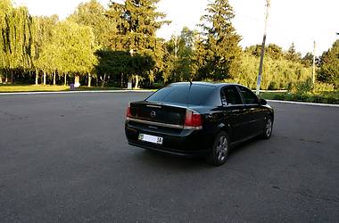 Седан Opel Vectra 2004 в Ромнах