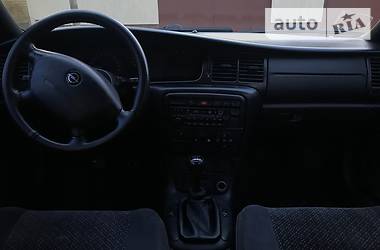 Седан Opel Vectra 1997 в Днепре