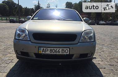 Седан Opel Vectra 2004 в Харкові