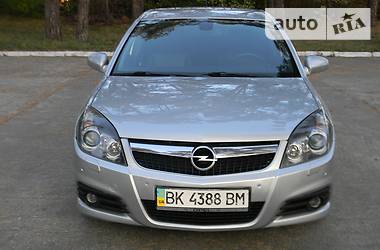 Седан Opel Vectra 2009 в Нетешине