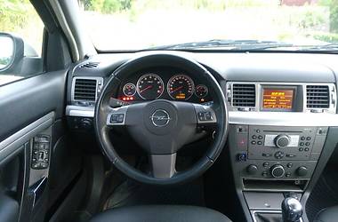 Седан Opel Vectra 2008 в Ровно