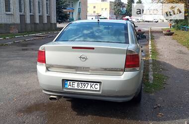 Седан Opel Vectra 2005 в Марганці