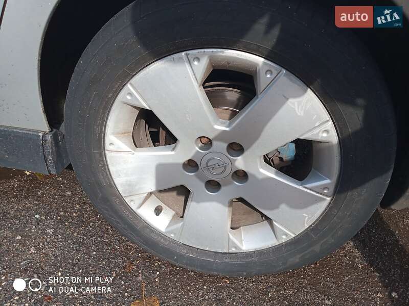 Седан Opel Vectra 2005 в Марганце фото 8 Седан Opel Vectra 2005 в Марганце