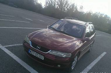 Универсал Opel Vectra 2001 в Черновцах